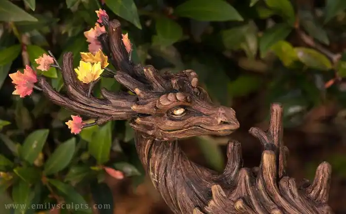 12张超级可爱的树龙夏龙的摄影照片