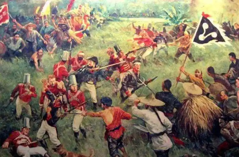 知道英军部队肯定会率兵报复,三元里村民在村子附近的古庙集合,商讨反