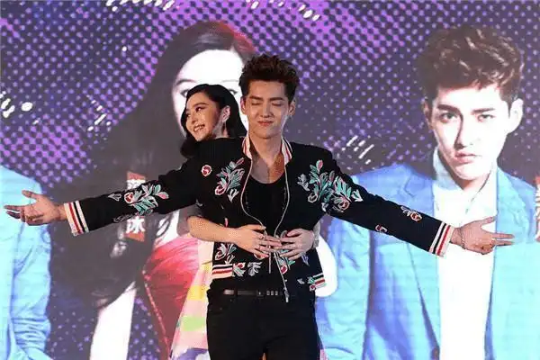 吴亦凡刑拘前夺冠顶流沦为众人踩成为最守信明星