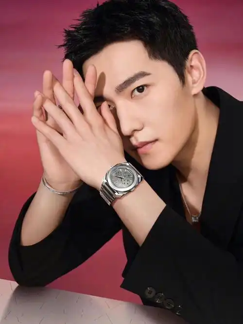 男艺人妆发no121杨洋广告拍摄