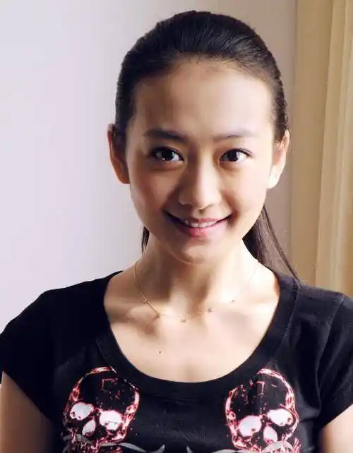 王鸥还在做模特的时候,就开启了自己的初恋,对方也是模特