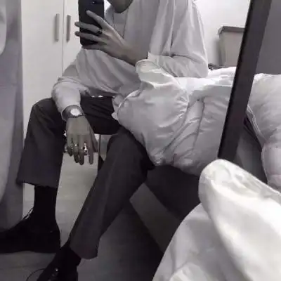 男生头像腿控下半身 男生腿部头像高清图片