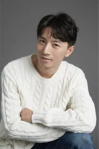 郑希明星配音导演配音演员