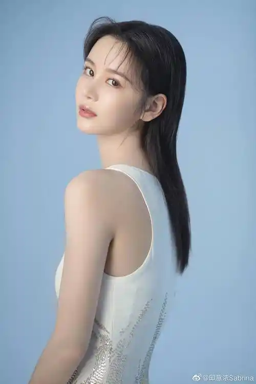 照片摄影身材彩妆写真大片意境优雅高级色彩整容素材海报人物美容网红