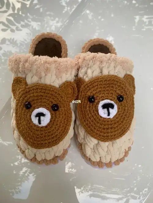 小熊头钩织拖鞋
