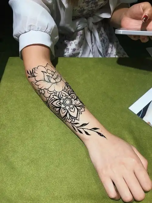 海娜手绘纹身半臂