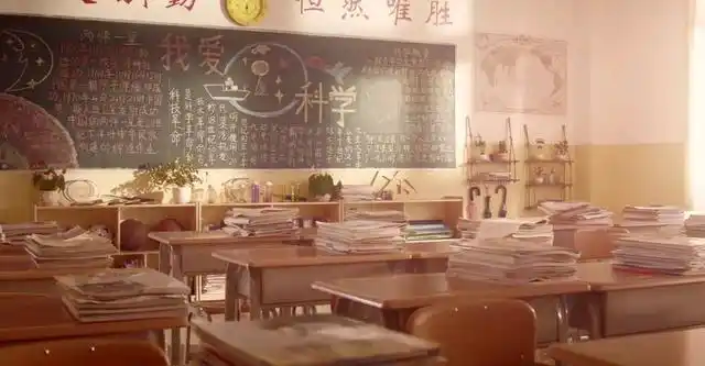 电视剧《教室的那一间》唯美剧照