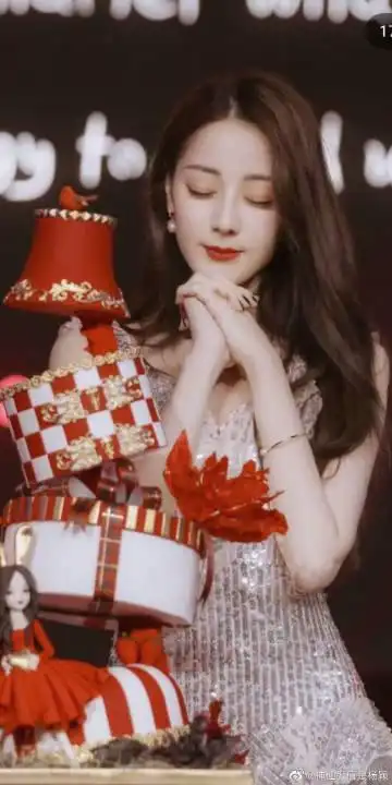 神仙颜值是杨颖