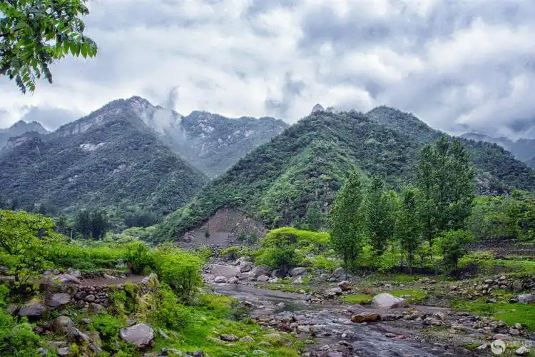 南召百尺潭云山雾水【1】