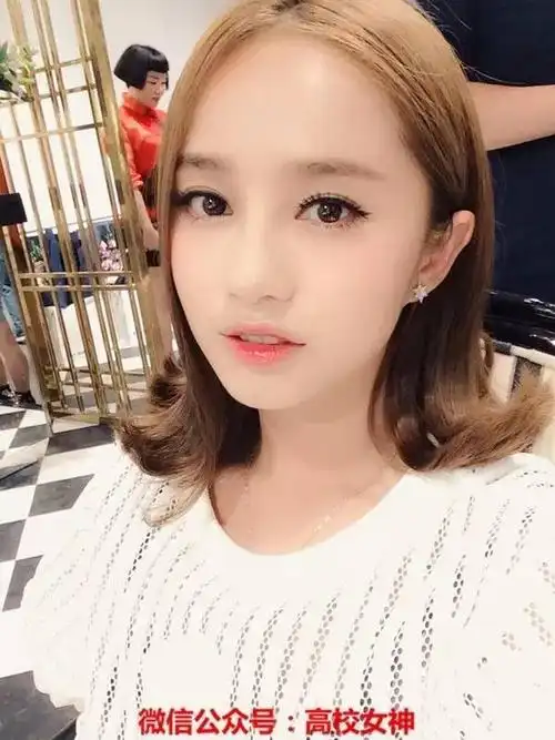 快乐女声女神付梦妮歌甜人可爱萌化内心