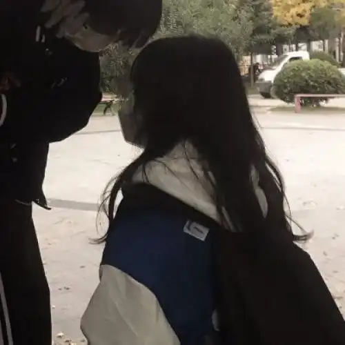 精选好看又很甜很哇塞双人情头真人版一对-情侣头像