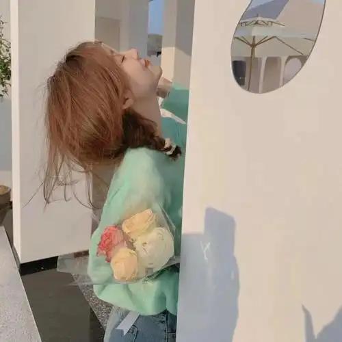 有品位的女人微信头像 高层次女人微信头像 - 时代开运网