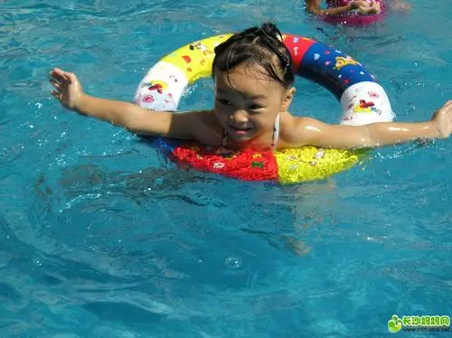 [宝宝秀场] 【baby秀泳装】夏天了玩水去咯~麻麻们给宝宝准备好泳装了