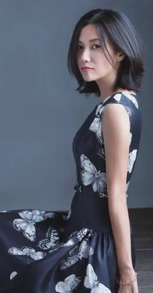 娱乐圈这五位单身女明星,你更心仪哪一位呢_徐静蕾_迪丽热巴_五官