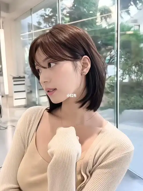 低层次齐肩短发谁剪谁好看