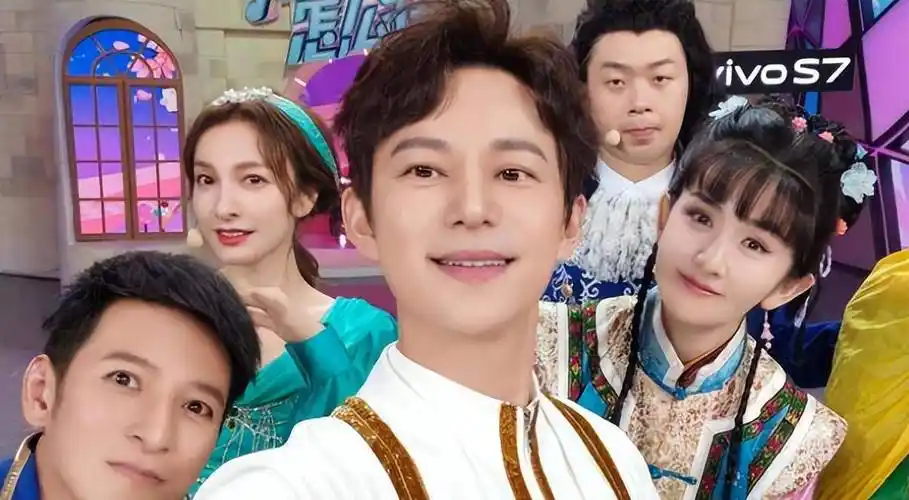 《快乐大本营》停播一年,6位主持人境况差距大,吴昕成最大赢家_何炅