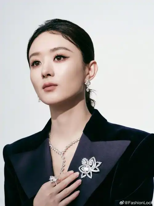 赵丽颖工作室预告图