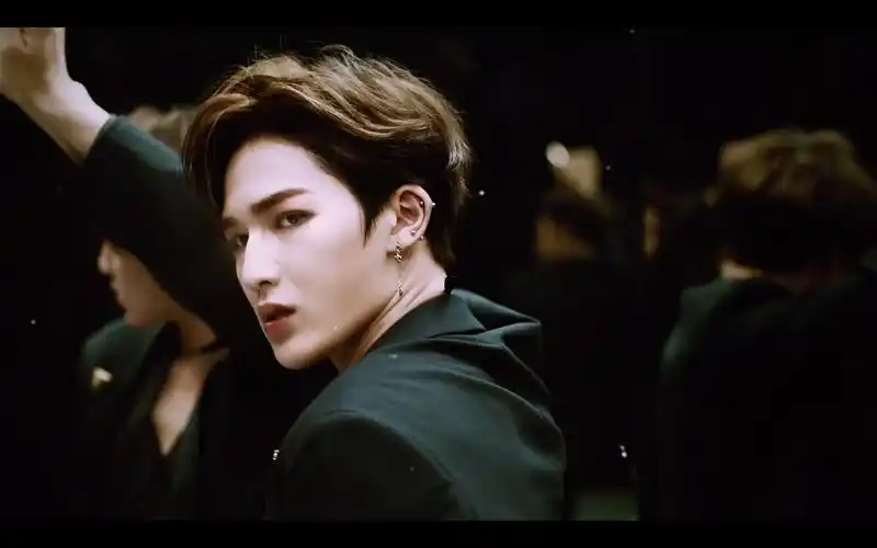 【朱正廷 | toxic | 色气向混剪】点击观看性感廷哥在线踩点