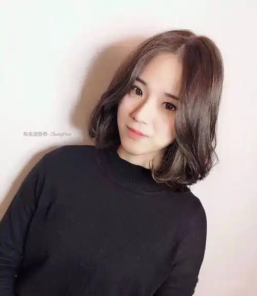 20岁左右的女生,弄什么样的发型最好看?_刘海_长发_造型