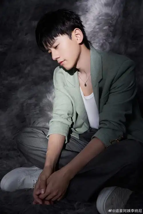 张杰绿西装##声生不息宝岛季