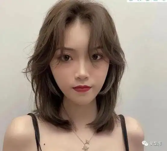 2020年必烫" 气垫锁骨烫"