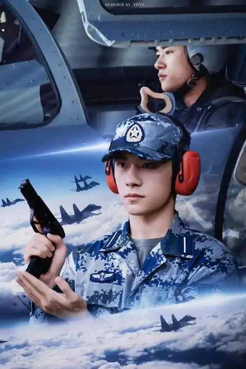 [小红花]@tfboys-易烊千玺#易烊千玺电影长津湖#伪海报2p/两个调色