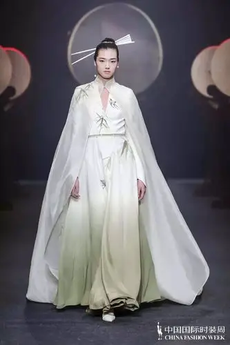 盖娅传说不愧是最美中国风时装