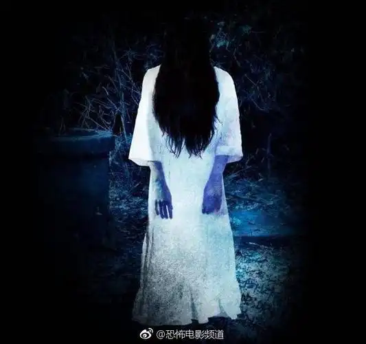 《山村老尸》背后的故事,治愈系的恐怖电影,粗制滥造中的黑马_手机搜