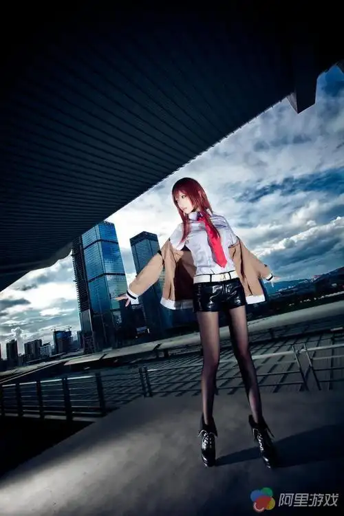 摄影:@大佬型lj @吖虛 @zerouscn 化妆:青青子w 后期:青青子w