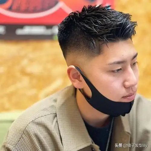成熟男生短发发型,较成熟的男士短发发型(新男神发型来了)