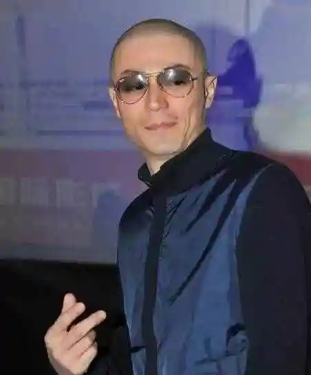 霍建华,张震,金城武,台湾成熟男神太受时尚杂志青睐啊