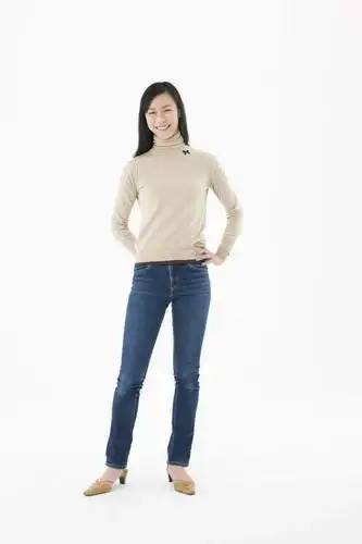 东方人,一个人,站,竖图,室内,白天,白色背景,正面,亚洲,仅一个女性,仅