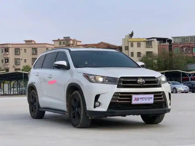 当前位置:>易车>社区>汉兰达社区>2018款汉兰达2.