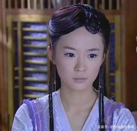 15年前《欢天喜地七仙女》播放:蒋欣饰演的"绿儿"让我印象深刻