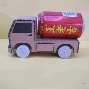 幼儿园手工制作小汽车