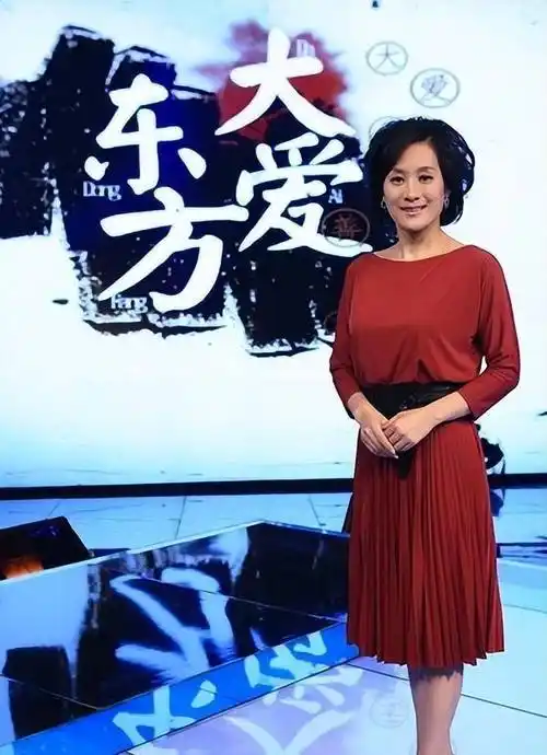 东方卫视知名主播何婕:扎根主持界22年,与林海结婚15年生活幸福_因为