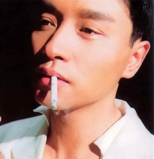 图张国荣最帅的照片大放松潇洒迷人风流倜傥获人爱