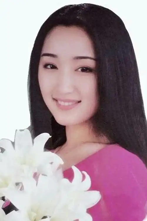 一组杨钰莹青春期旧照,她是那个时代的青春美少女完美标杆