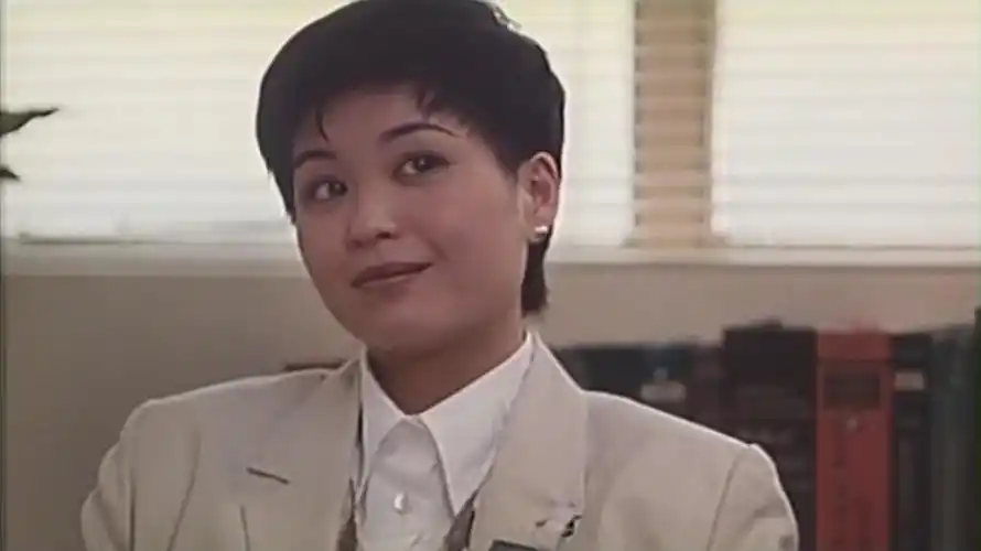 伍咏薇   神探磨辘 >