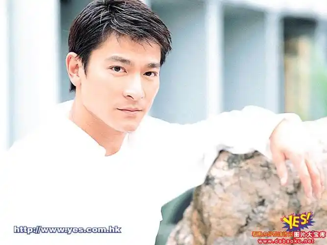 主题:刘德华2005年生活照