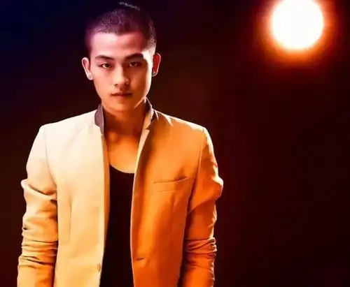 不要舔屏,只要亲密互动,欧豪携新电影16日海信广场等你