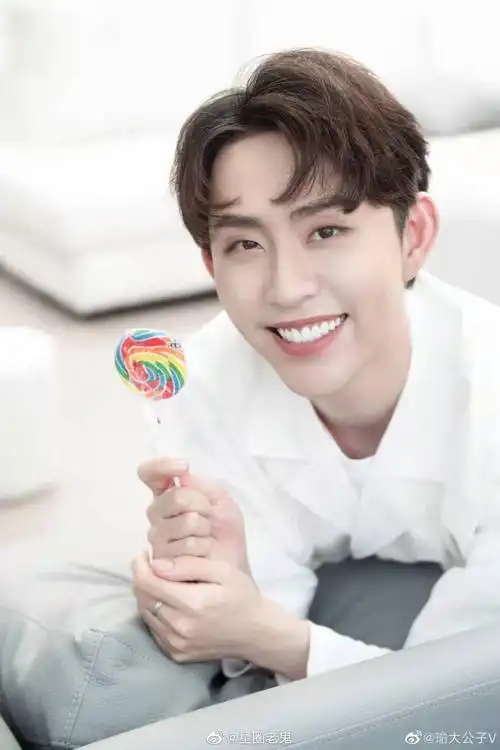 瑜大公子的日常也太充实了!