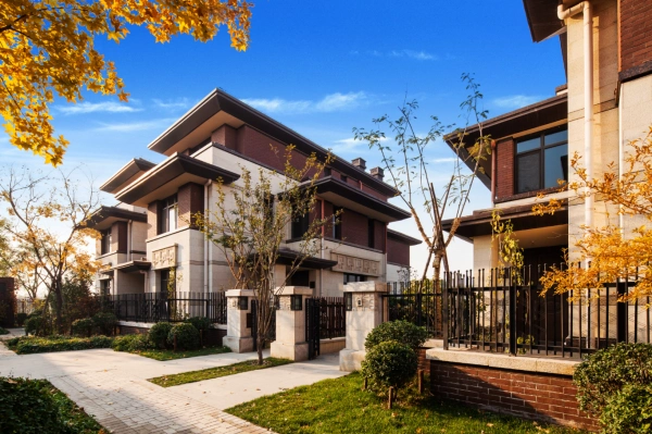 北京亿城燕西华府临湖别墅现房销售年底促销叠拼独栋团购优惠官网