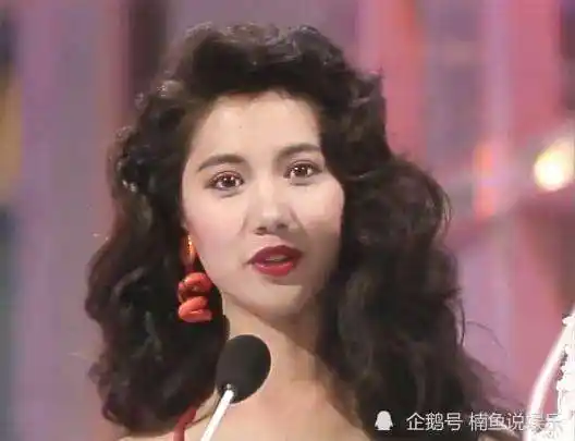 90年代港星颜值惊艳就算了,发量也如此感人,盛世美颜大抵如此