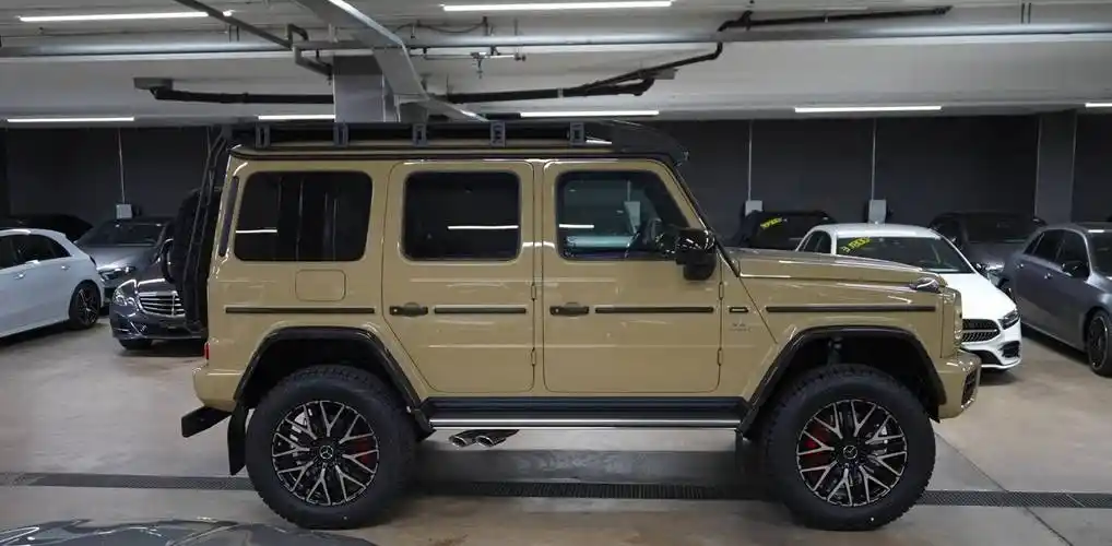 越野的终极梦想,2023奔驰g级改款归来,搭载4.0双涡轮增压 9at