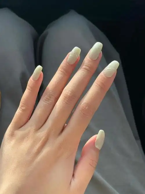 薄荷绿夏日美甲