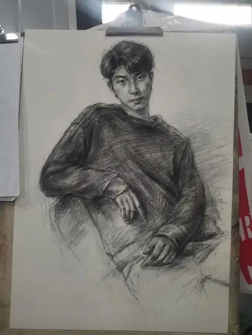 素描半身像超喜欢画帅帅的