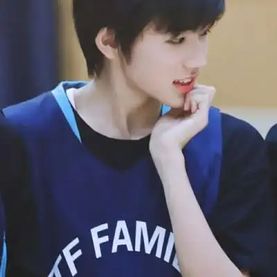 小宋老师精选头像合集宋亚轩芽芽