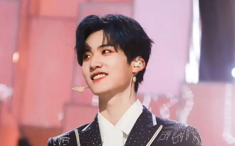 周柯宇创造营期看到周柯宇的笑心都要化了瞬间被酥到