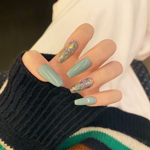 手工定制美甲成品 夏季新款显白浅蓝色亮片可拆卸穿戴假指甲贴片